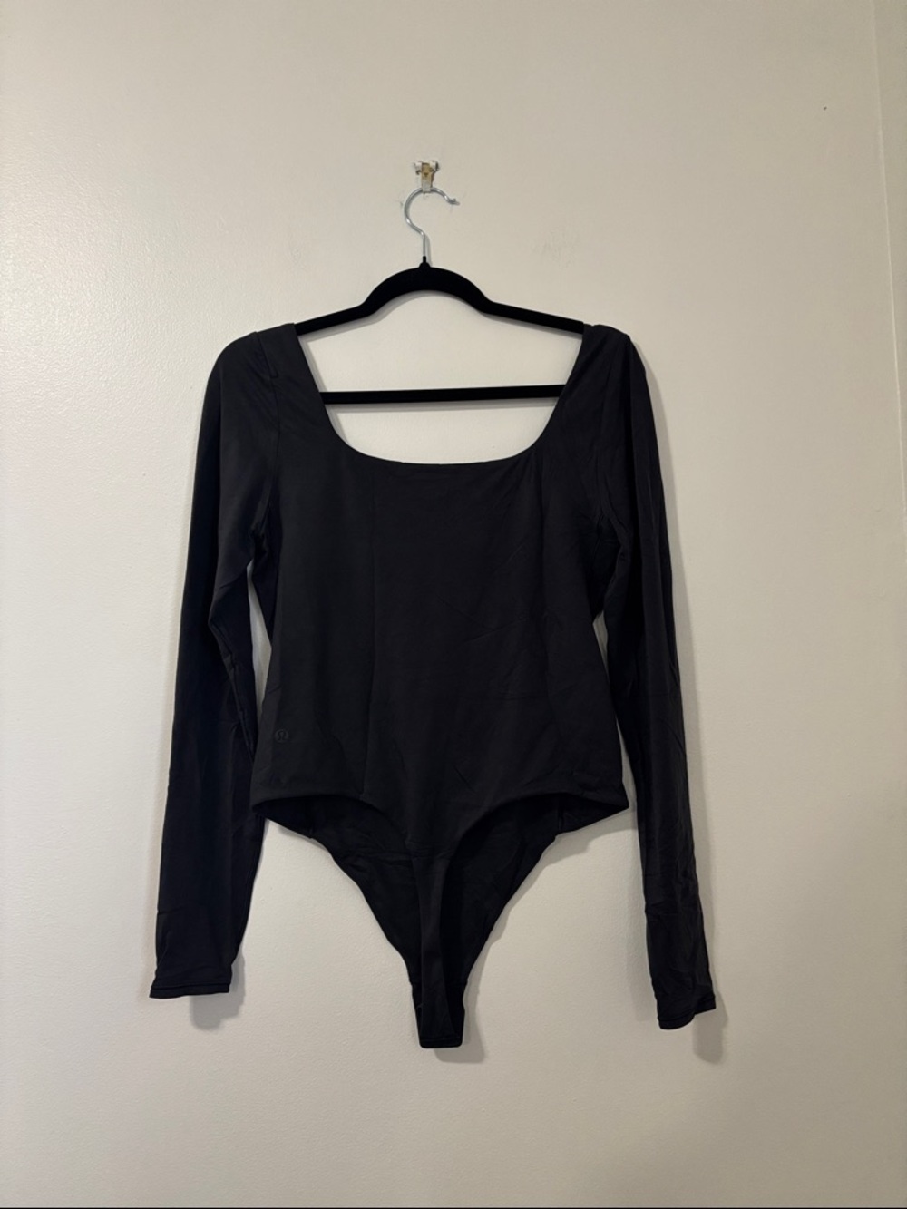 Lululemon Wundermost Ultra-Soft Squareneck Long Sleeve Bodysuit - Picture 9 of 9